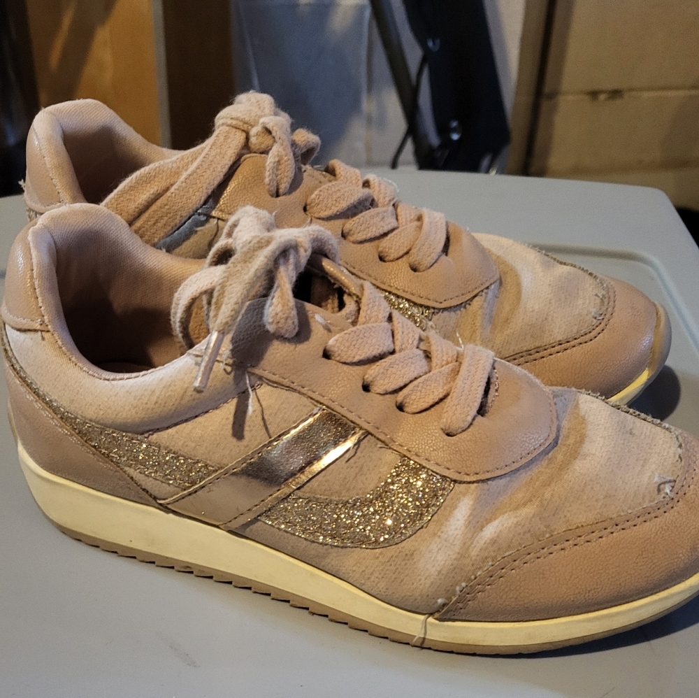 MIA Kids Light Pink And Glitter Tennis Shoes Girls Size 1